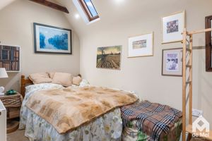 Photo 9- click for photo gallery